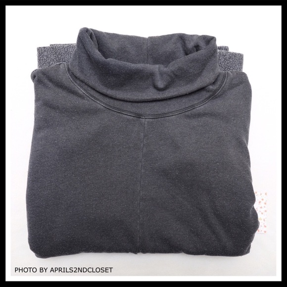 FREE PEOPLE COZY OVERSIZED PULLOVER POCKETS TUNIC - Picture 5 of 8